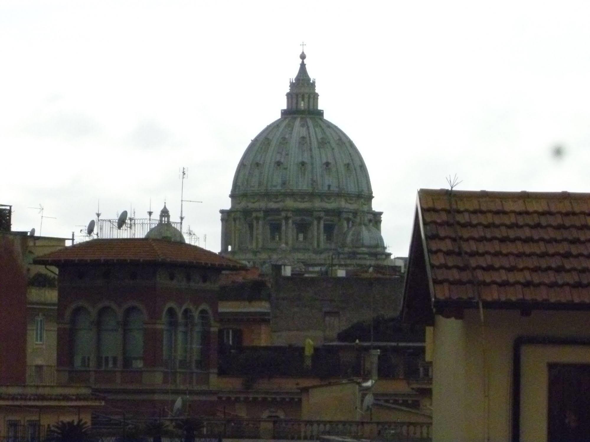 San Pietro Arte In Suite Roma Exterior foto